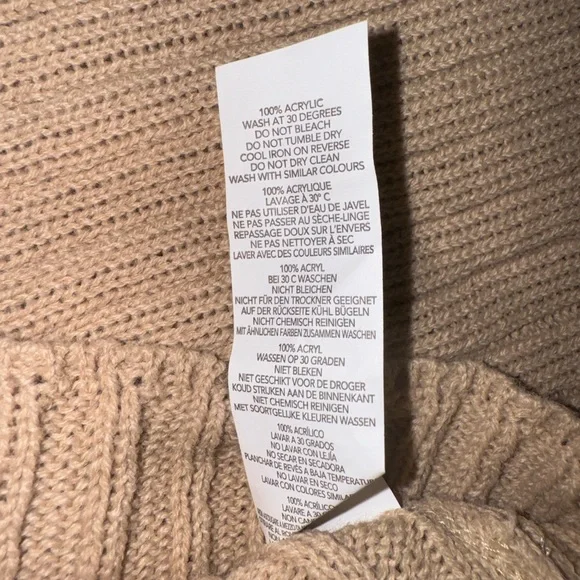 NASTY GAL Women’s Hooded Knit Cropped Sweater size M - Picture 11 of 11